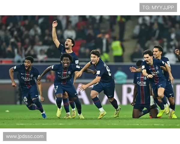 巴黎圣日耳曼足球俱乐部的崛起与全球影响力探索